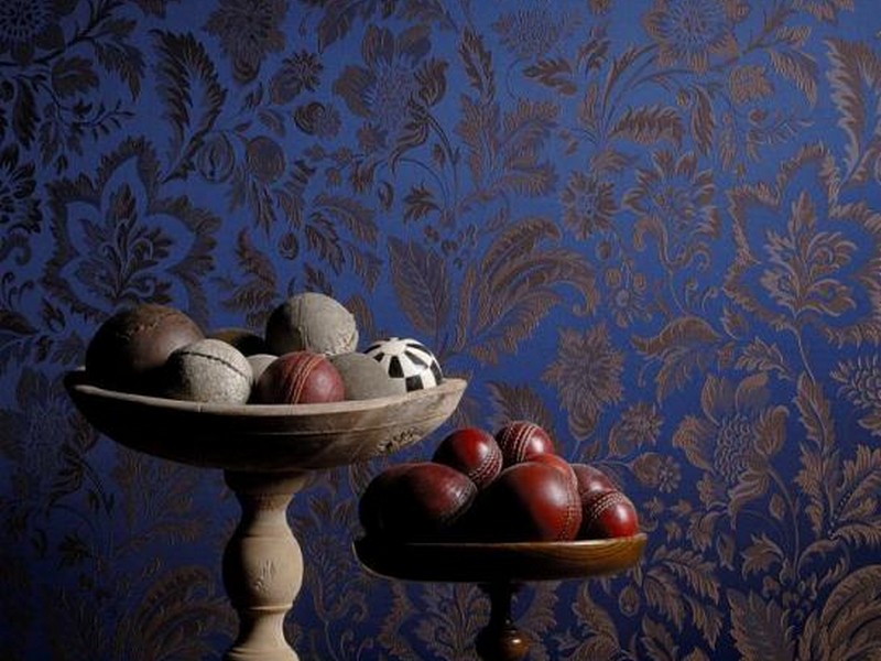 Как правильно клеить обои