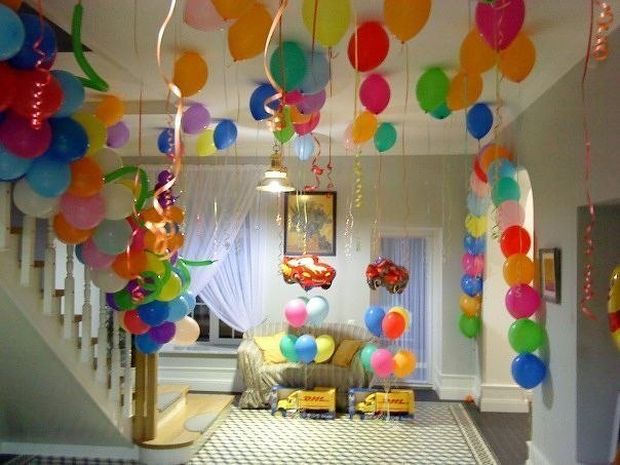 Как украсить комнату на день рождения взрослых: подруги, мамы, бабушки, мужа, девушки?
