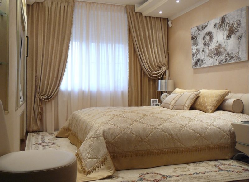 шторы в спальню 