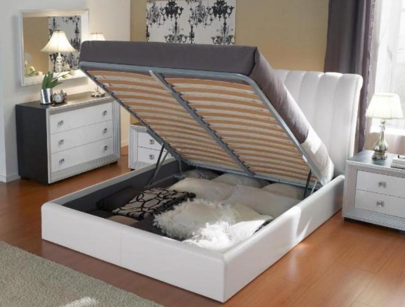 размеры двуспальной кровати