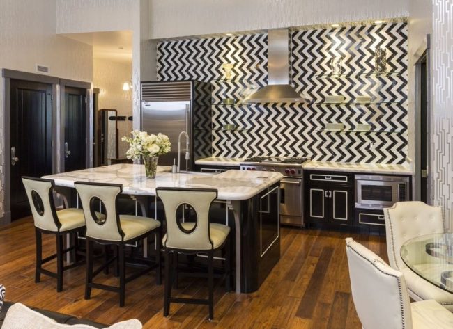 Кухонные гарнитуры