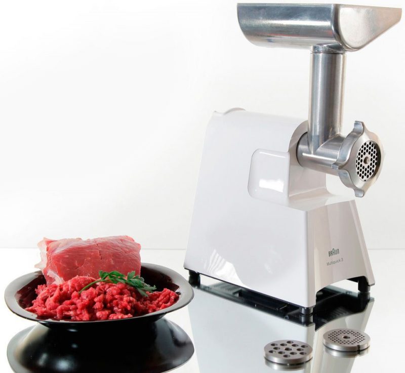 Электрическая мясорубка