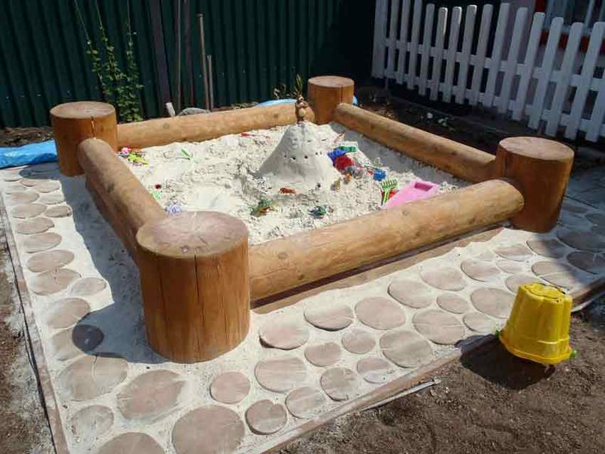 Песочница для детей 