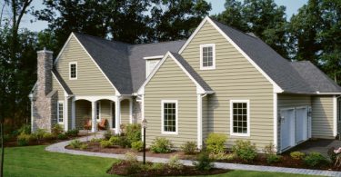 Отделка фасада частного дома