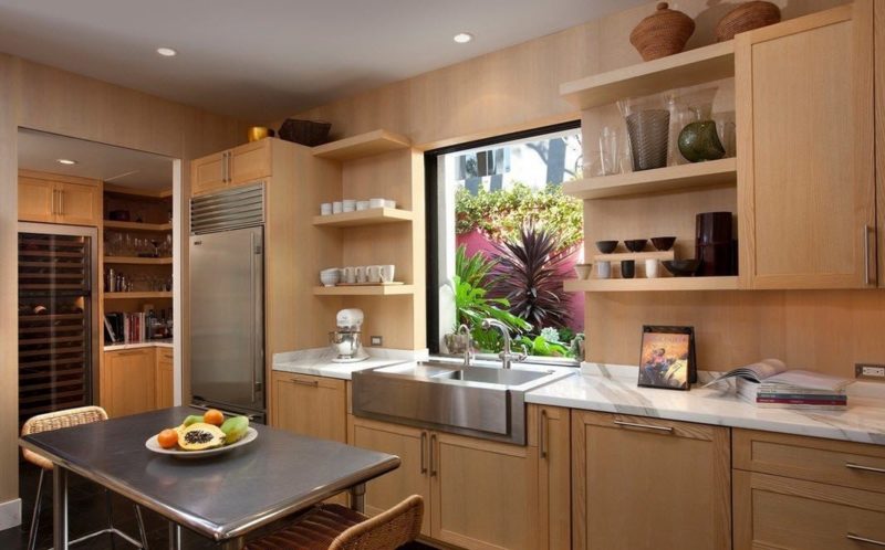 Декор интерьера: кухня из дерево