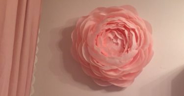 Цветы из бумаги на стену