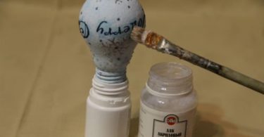 елочная игрушка из лампочки своими руками